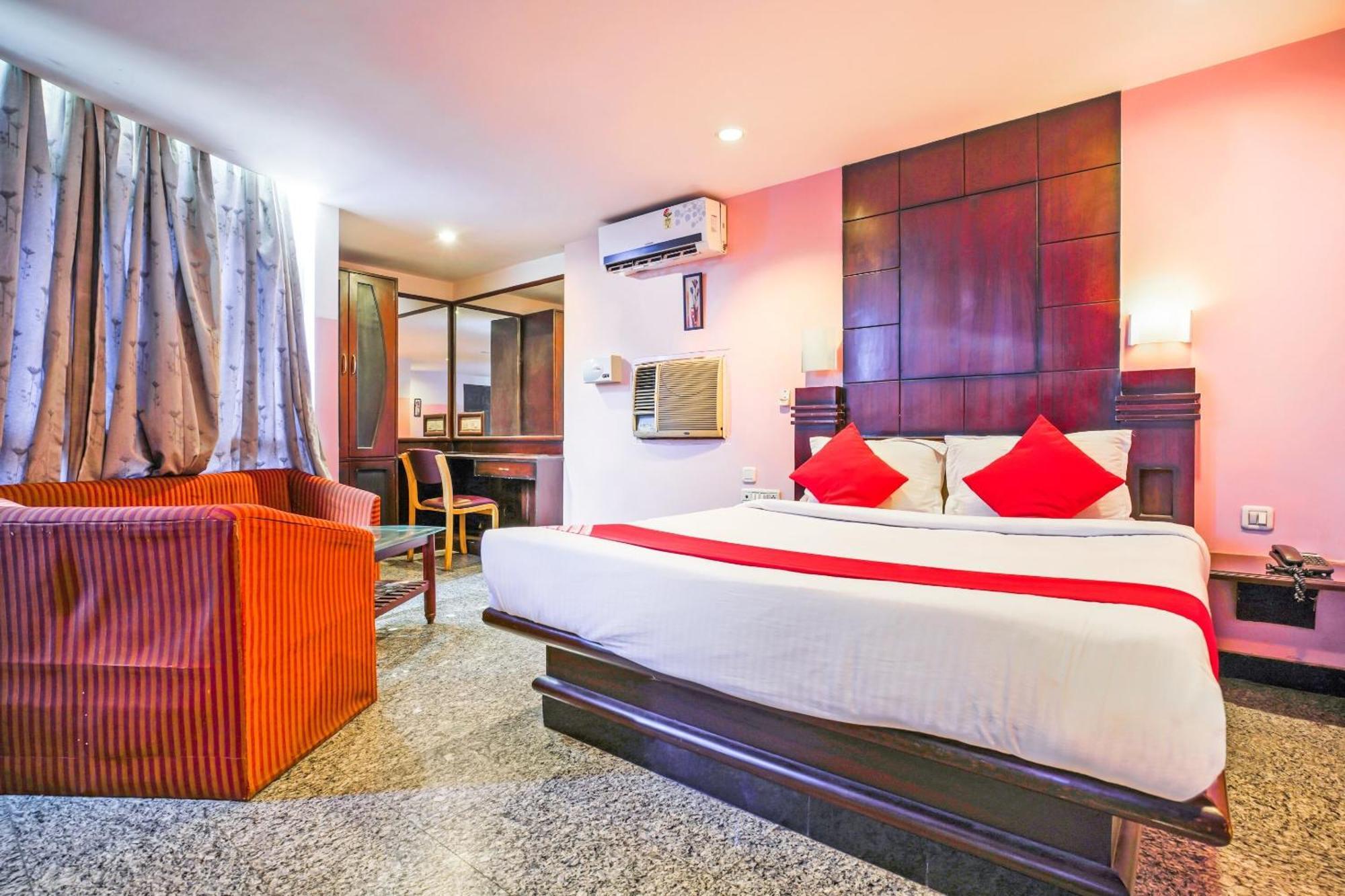 Hanvi Inn Hyderabad Esterno foto