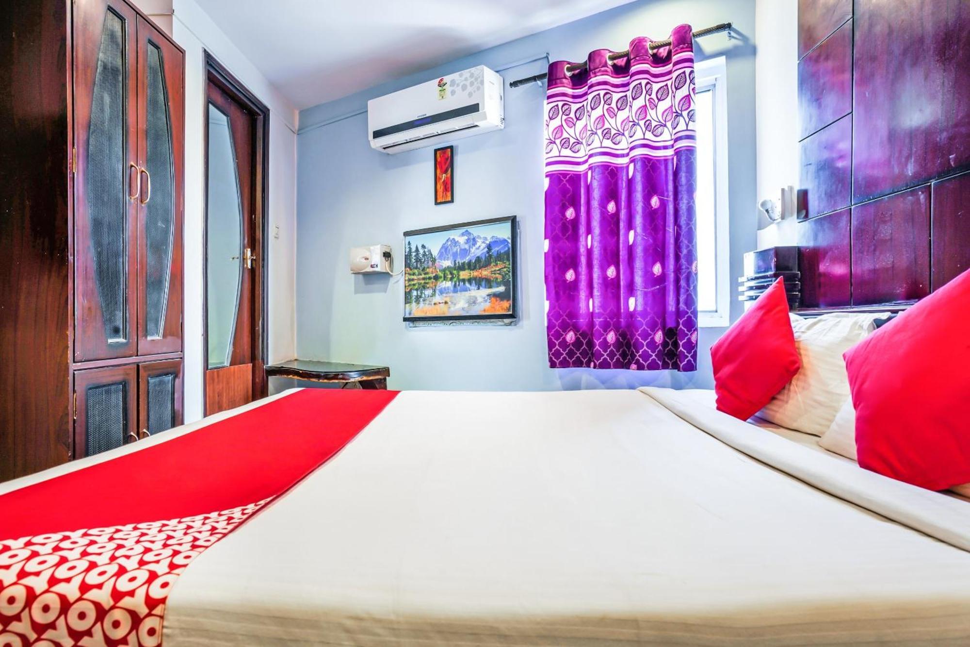 Hanvi Inn Hyderabad Esterno foto