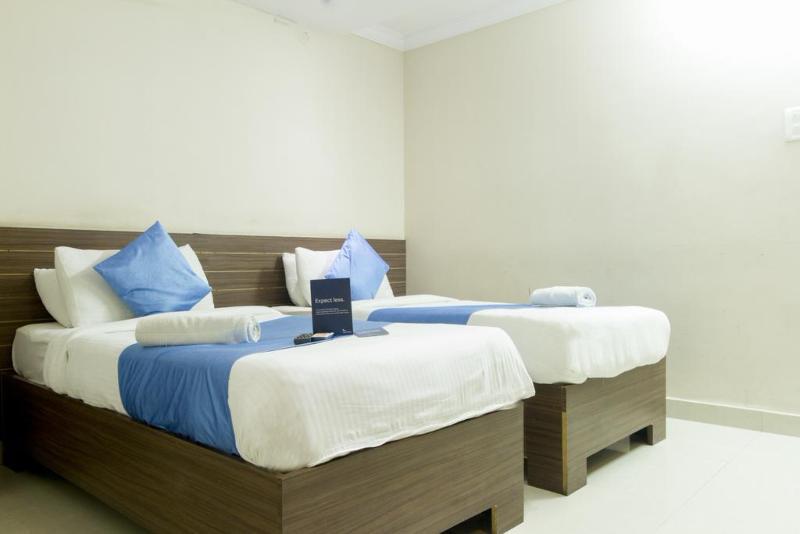 Hanvi Inn Hyderabad Esterno foto